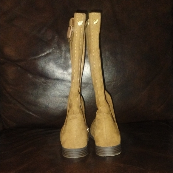 MICHAEL Michael Kors Tan Knee-High Boots - Picture 3 of 4